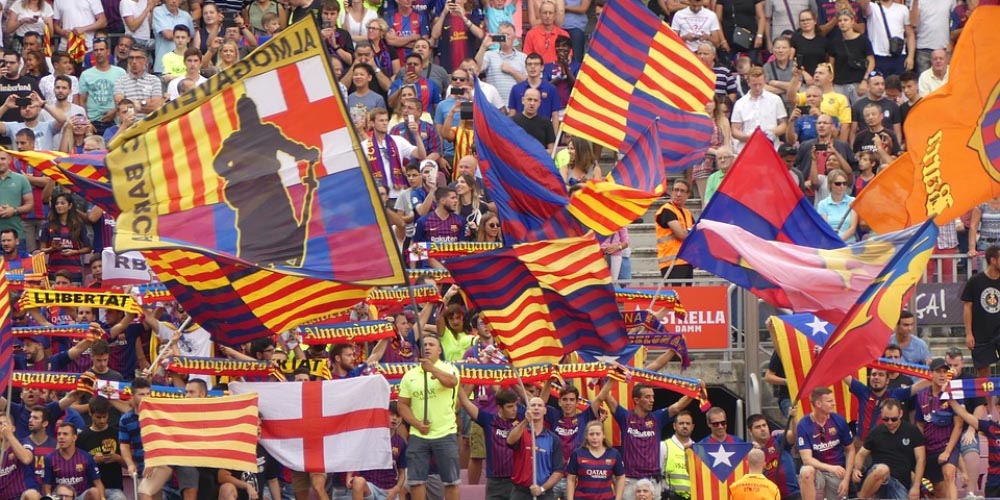 Barca vs Inter Betting Preview Camp Nou Football Fans Catalan Flag