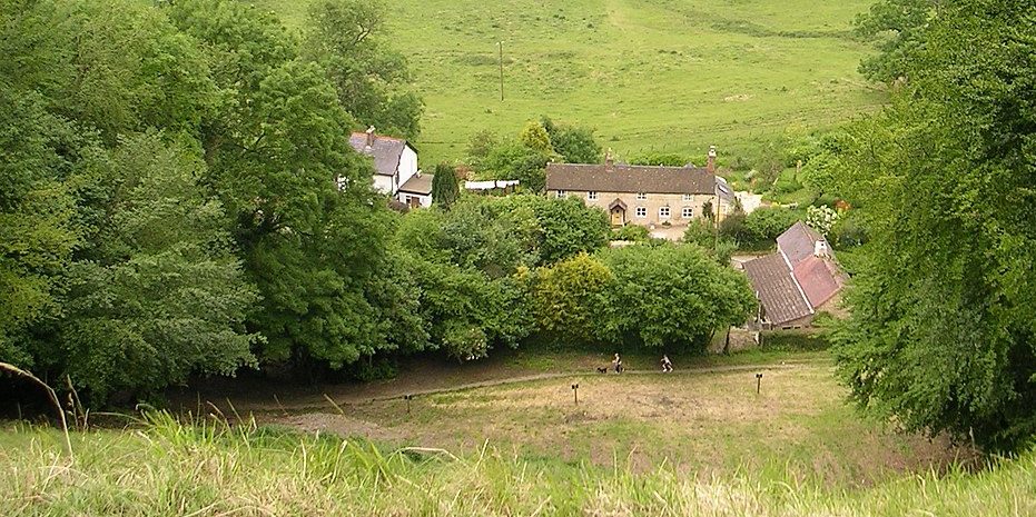  Gloucestershire Cheese Rolling, cheese rolling, Gloucestershire, Gloucestershire Cheese, online betting, online gambling, gambling news, gamingzion.com