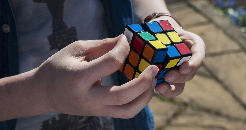 Rubik’s Cube with Random Moves, Rubik's cube, time taken Rubik's cube, online lottery, online gambling, gamingzion.com, probability, how long Rubik's cube, Rubik’s Cube with Random Moves