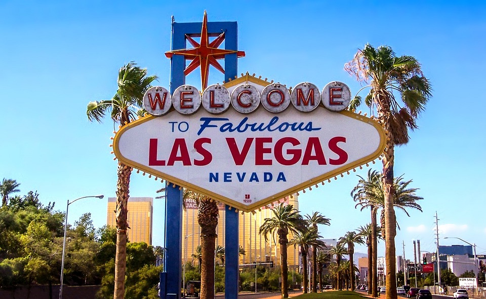  Seven Reasons Not to Visit Las Vegas, gamingzion.com, casinos, online casinos, online gambling, gambling, betting, Las Vegas, betting online, sportsbooks, poker, baccarat, roulette, Freemont Street