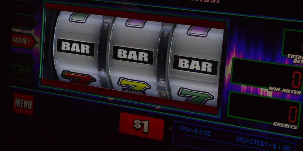 how much do casinos pay for slot machines